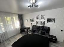 Продать 2-комнатную квартиру Московская область, Чехов, Московская обл., Чехов, ул. Полиграфистов, 18 Продать 2-комнатную квартиру , фотография 2