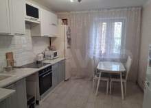 Продать 4-комнатную квартиру Московская область, Серпухов, Московская обл., Серпухов, Юбилейная ул., 15 Продать 4-комнатную квартиру , фотография 2